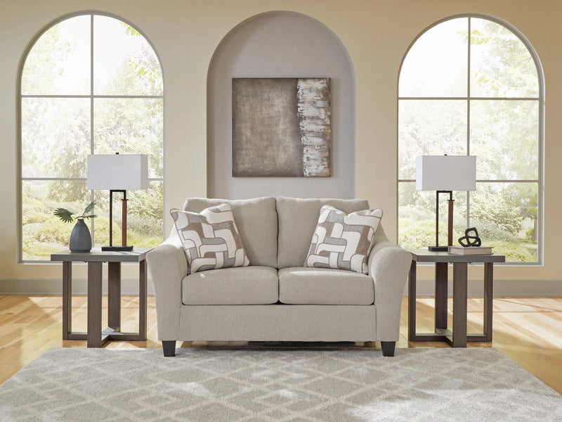 Willarae Loveseat
