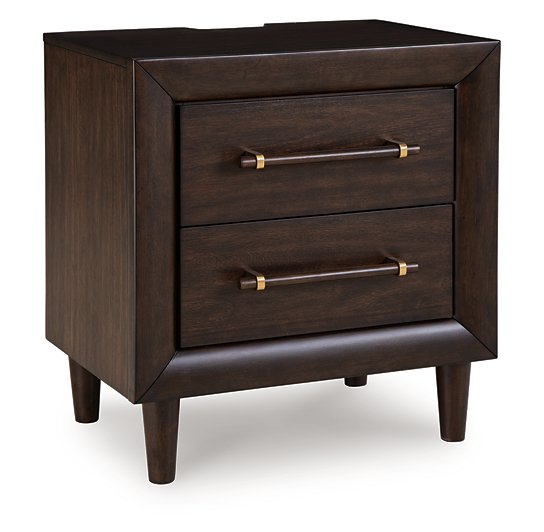 Dantenton Nightstand