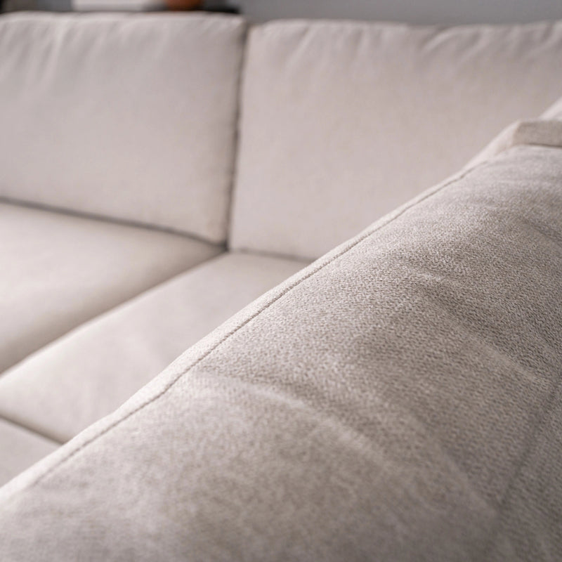 Flex 6-Seat Sectional with Standard Arm and Storage Ottoman - 5000003542